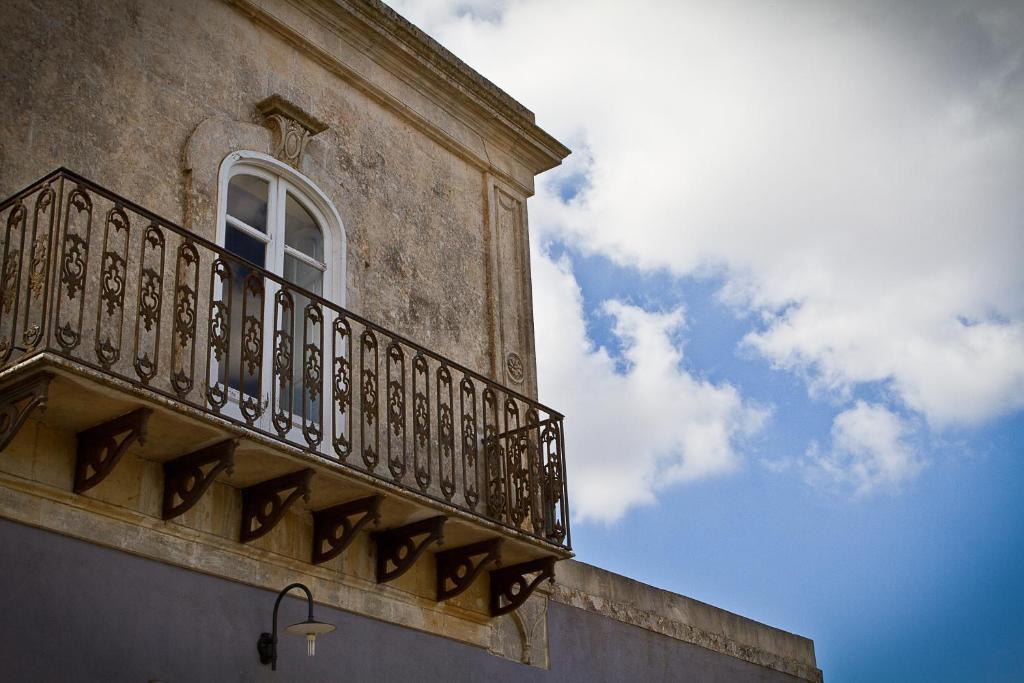 Casa Ciomod Hotel Модика Екстериор снимка