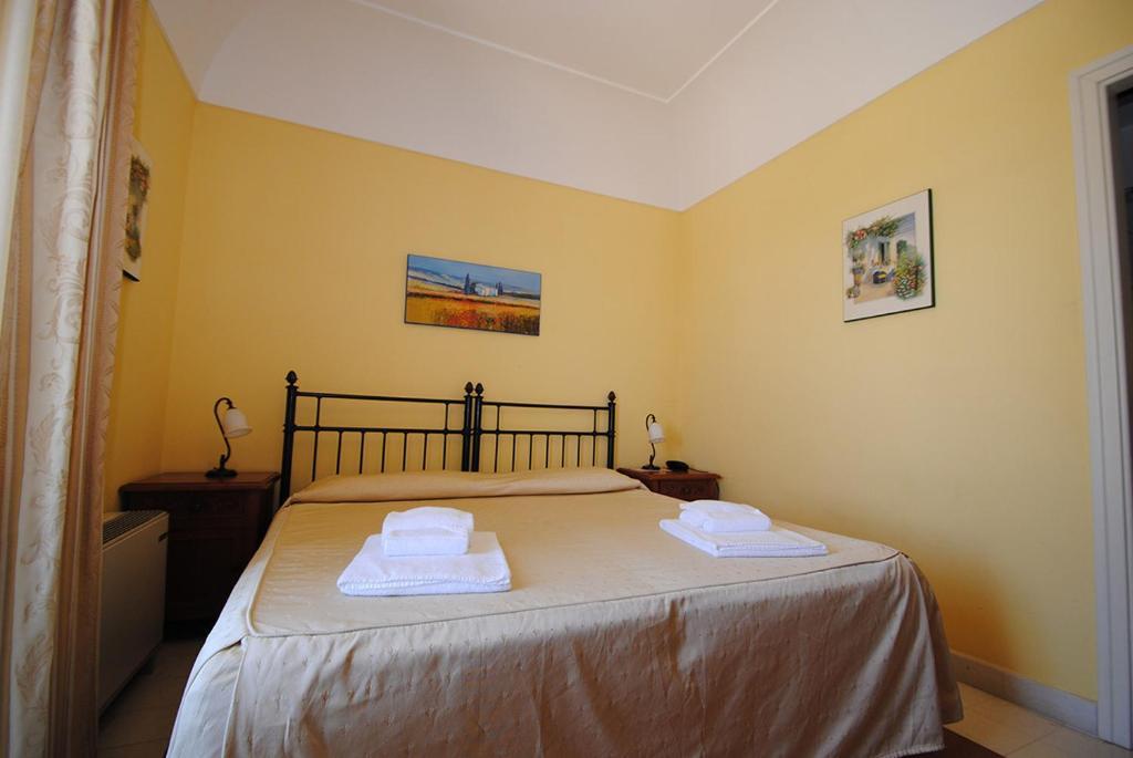 Casa Ciomod Hotel Модика Стая снимка