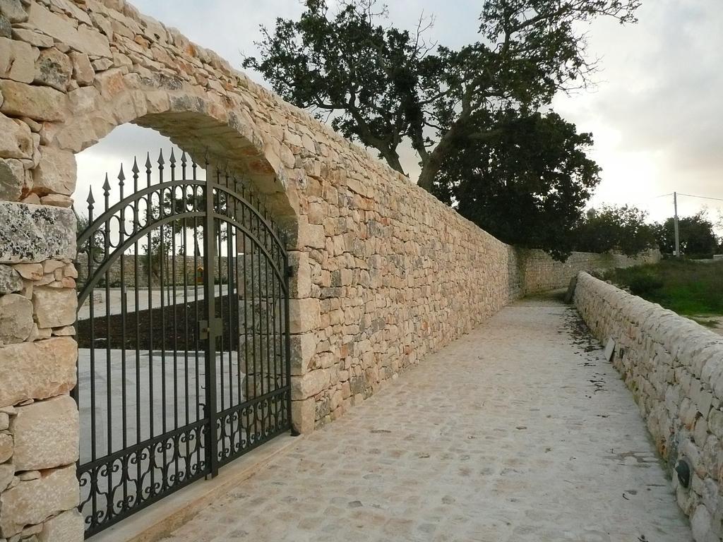 Casa Ciomod Hotel Модика Екстериор снимка